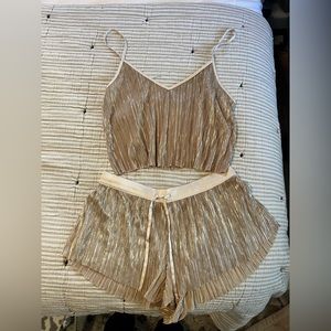 Victoria secret intimates & sleepwear set lingerie pajamas gold pleated shimmer
